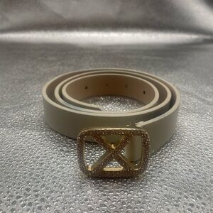 Express Cream Belt with Gold Buckle